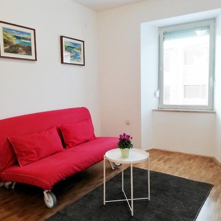 City Center Apartment Umag Eksteriør billede